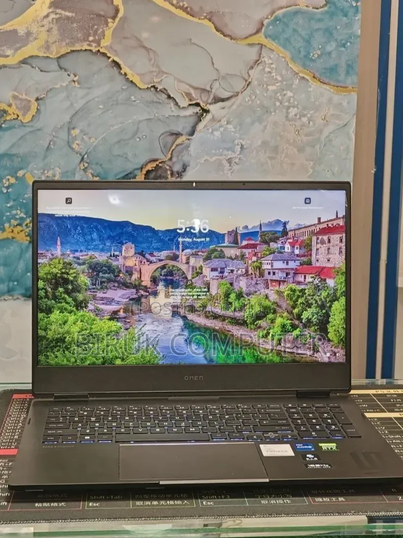 New Laptop HP Omen 16 16GB Intel Core i7 SSD 512GB