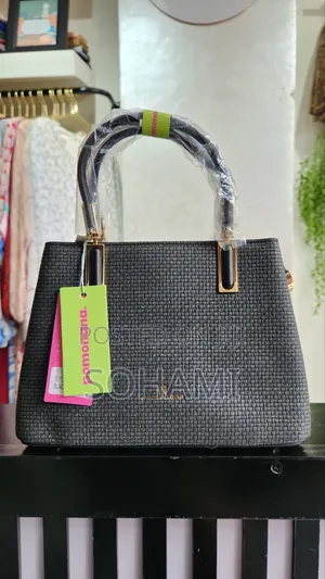 Pomonana and Bagco Bag