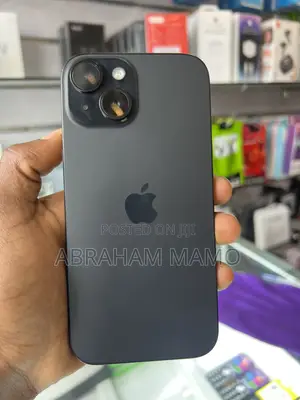 New Apple iPhone 15 128 GB Black