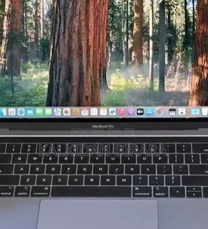 New Laptop Apple MacBook Pro 2019 16GB Intel Core i7 SSD 512GB