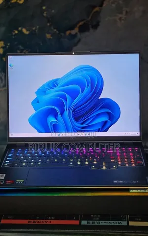 New Laptop Lenovo Legion 5 32GB AMD Ryzen 9 SSD 1T