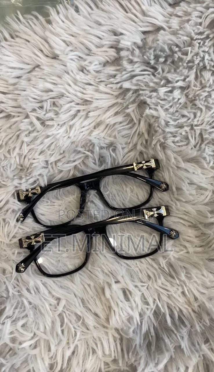 Chrome Heart Glass
