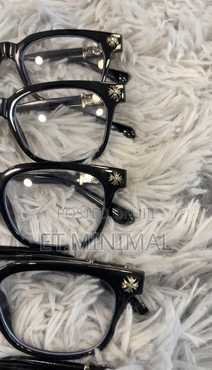 Chrome Heart Glass