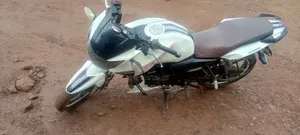 TVS Apache 180 RTR 2020 White