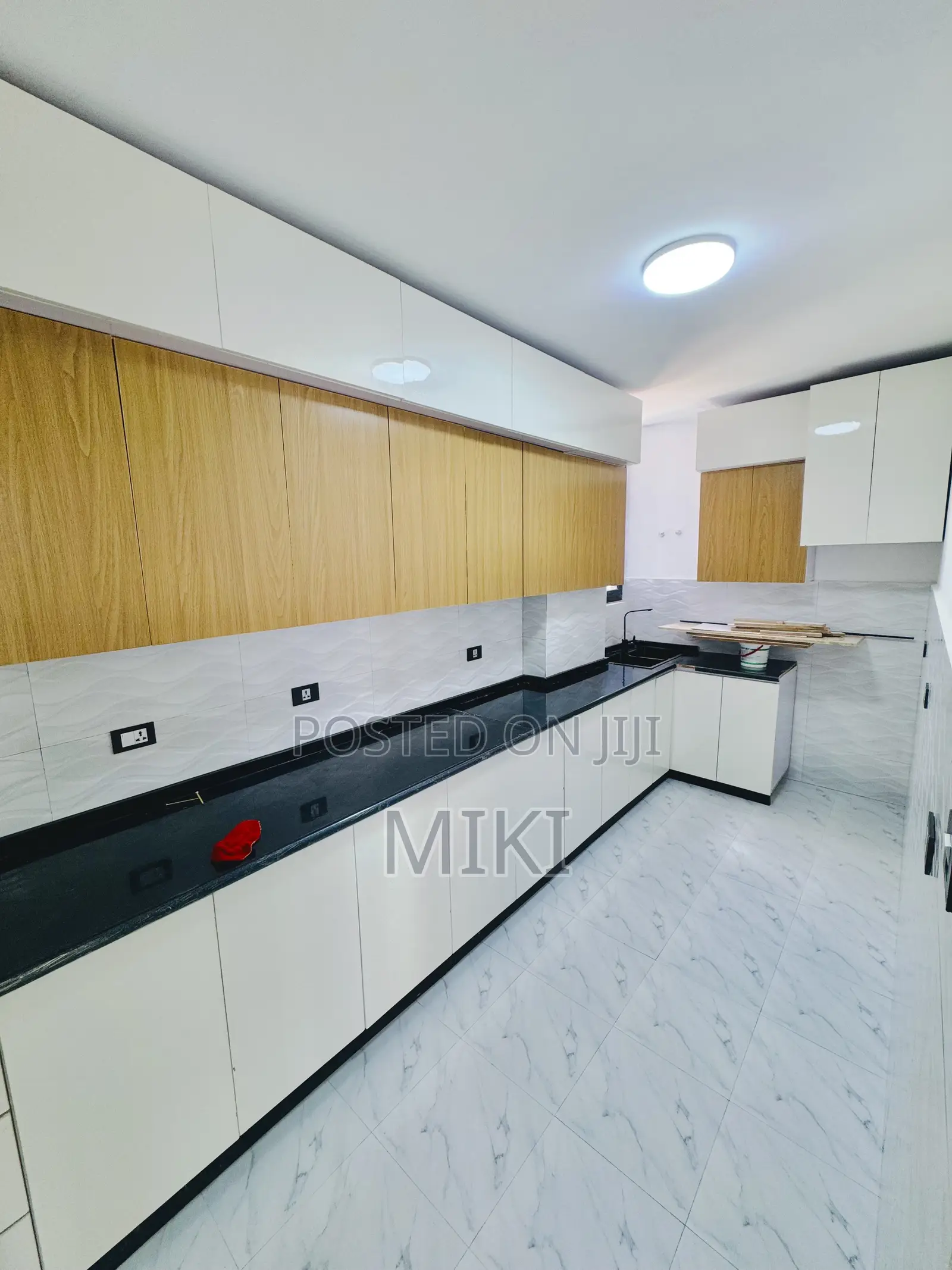 Furnished 3bdrm Apartment in Diaspora Garment, Nifas Silk-Lafto