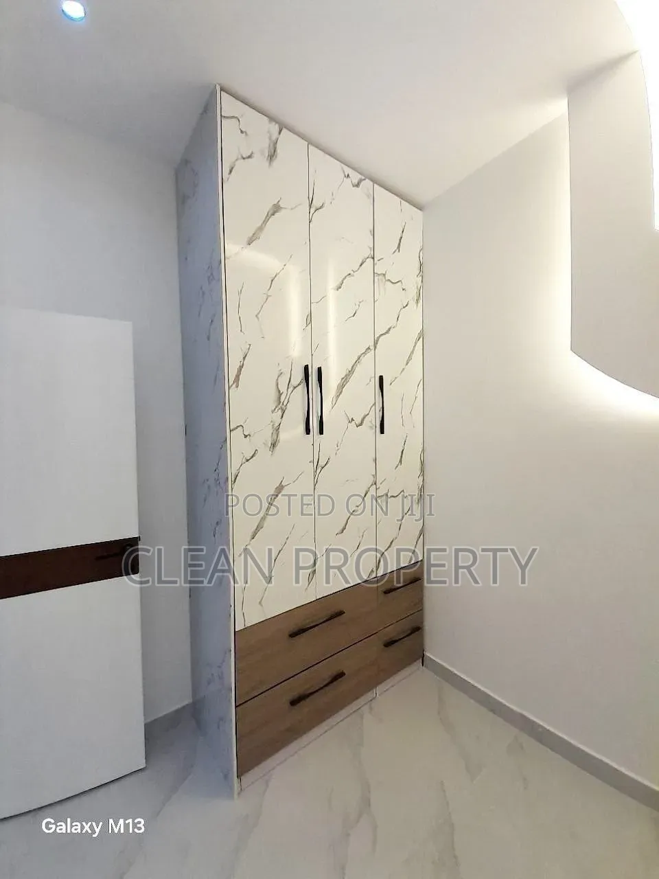 2bdrm Apartment in Clean Properties, Bole for rent