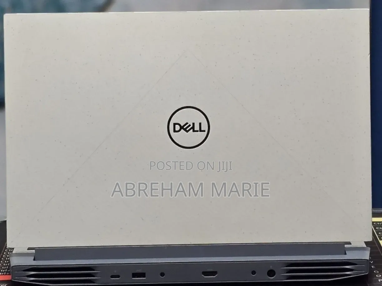 New Laptop Dell G15 5510 16GB AMD Ryzen 7 SSD 512GB
