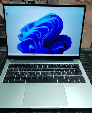 New Laptop Razer Blade Pro 16GB Intel Core i5 SSD 512GB