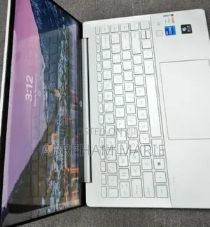 New Laptop HP Pavilion 14 16GB Intel Core i7 SSD 512GB