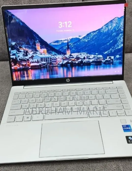 New Laptop HP Pavilion 14 16GB Intel Core i7 SSD 512GB