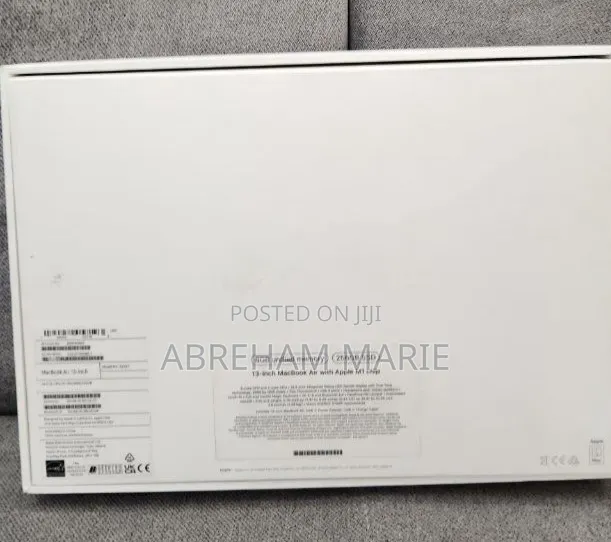 New Laptop Apple MacBook Air 2020 M1 8GB Apple M1 SSD 256GB
