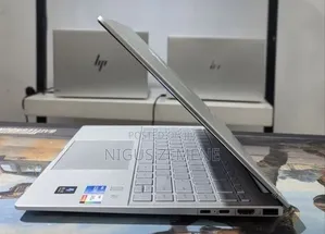 New Laptop HP Pavilion 15 16GB Intel Core i5 SSD 1T