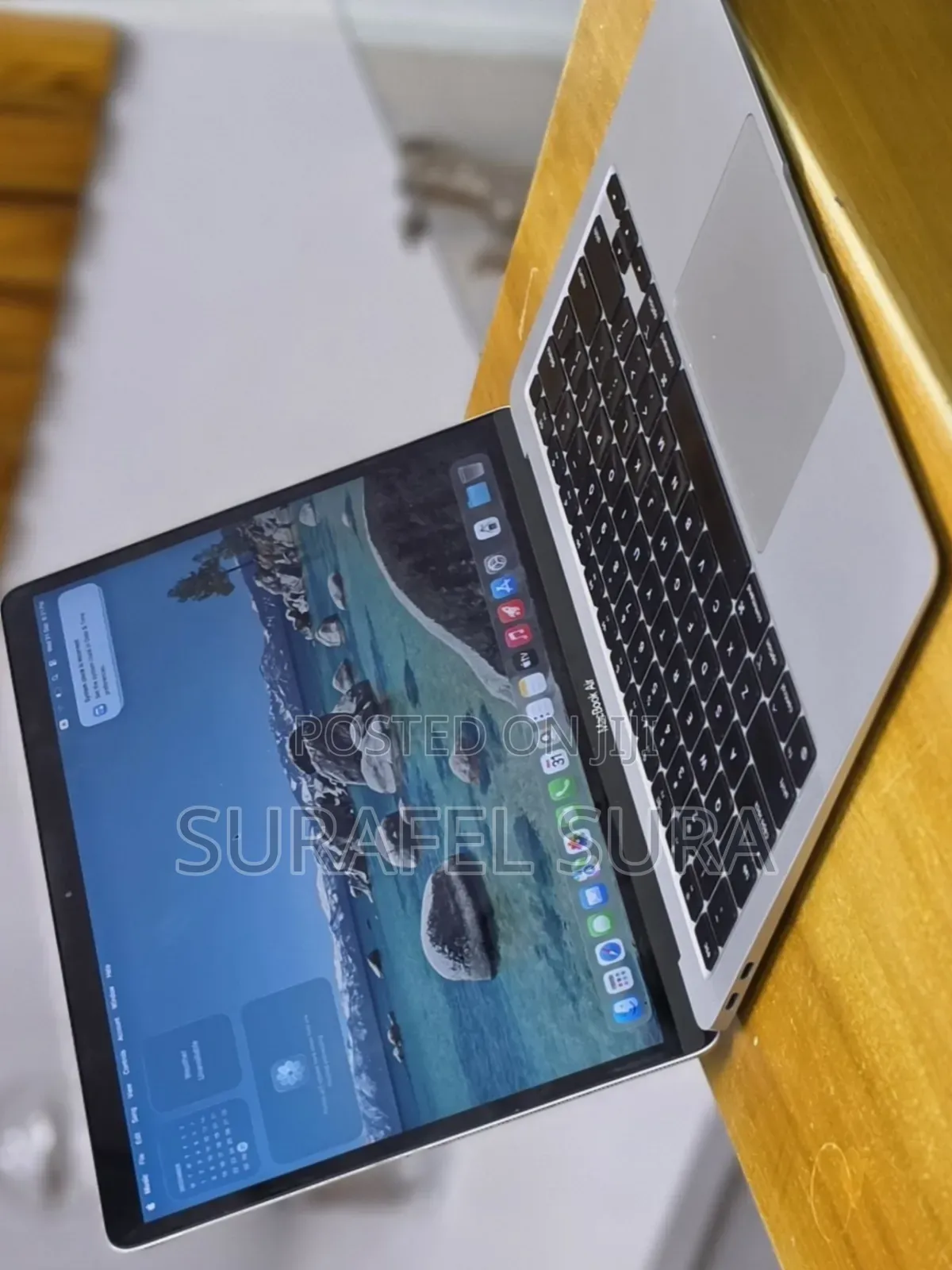 New Laptop Apple MacBook Air 2020 M1 8GB Apple M1 SSD 256GB