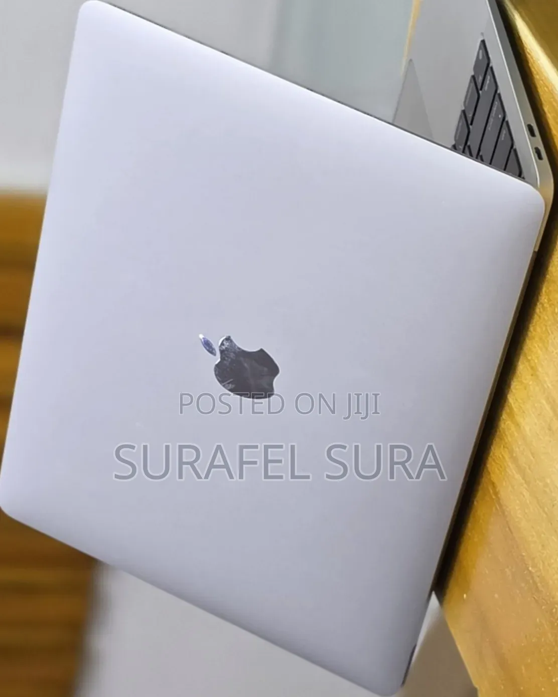 New Laptop Apple MacBook Air 2020 M1 8GB Apple M1 SSD 256GB
