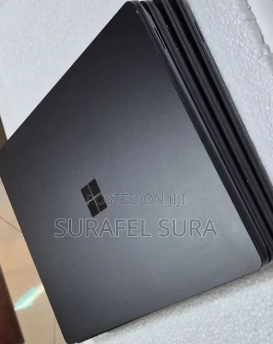 New Laptop Microsoft Surface Laptop 3 16GB Intel Core i7 SSD 256GB