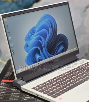 New Laptop Dell G15 5510 16GB AMD Ryzen 7 SSD 512GB