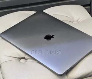 New Laptop Apple MacBook Pro 2019 16GB Intel Core i7 SSD 512GB