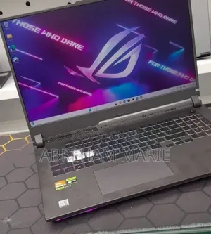 New Laptop Asus ROG Strix G18 16GB AMD Ryzen 9 SSD 1T