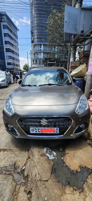Suzuki Dzire 2021 Silver