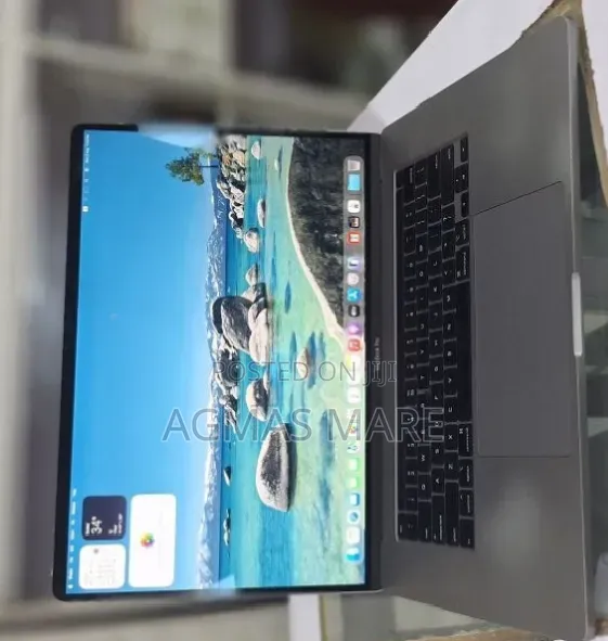 New Laptop Apple MacBook Pro 2019 64GB Intel Core i9 SSD 512GB