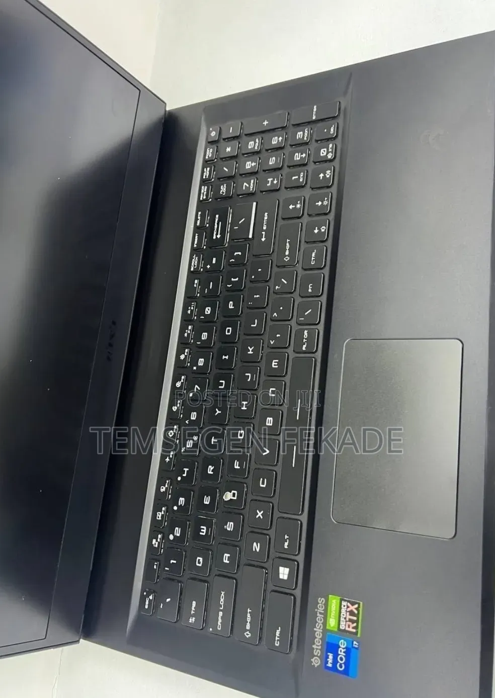 New Laptop MSI GP75 Leopard 16GB Intel Core i7 SSD 512GB