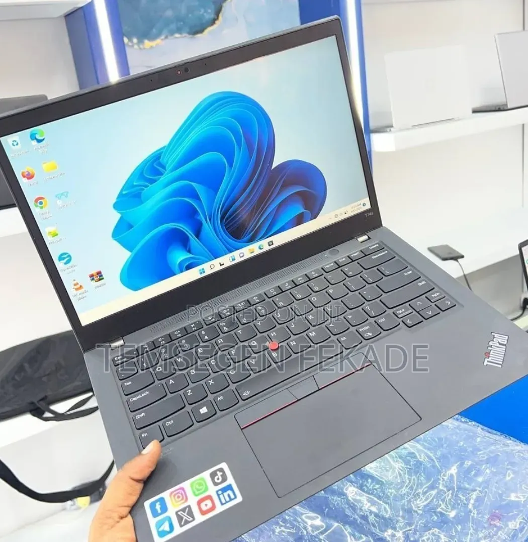 New Laptop Lenovo ThinkPad T14 G3 32GB Intel Core i7 SSD 512GB
