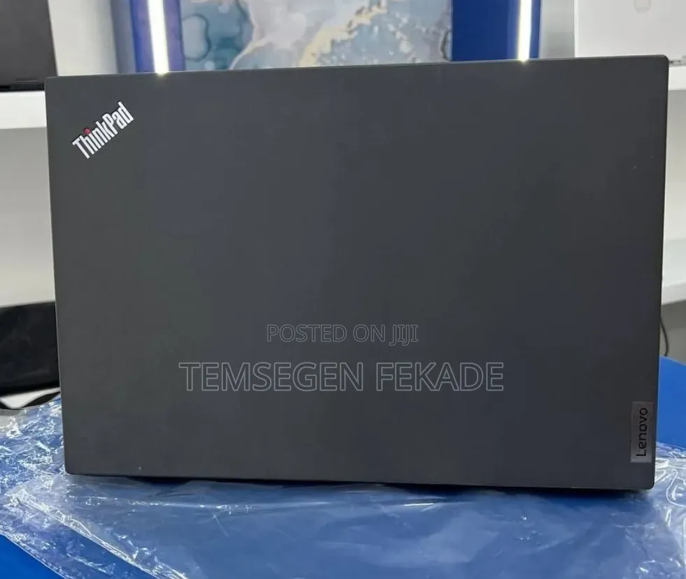 New Laptop Lenovo ThinkPad T14 G3 32GB Intel Core i7 SSD 512GB
