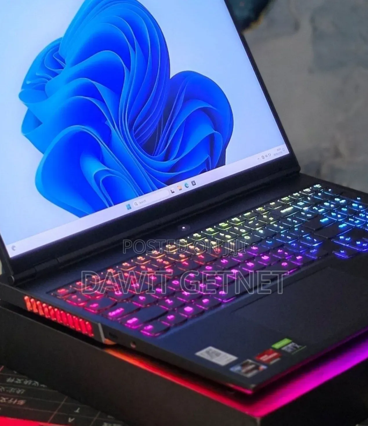 New Laptop Lenovo Legion Y530 32GB AMD Ryzen 9 SSD 1T
