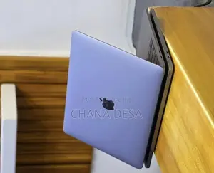 New Laptop Apple MacBook Pro 2019 16GB Intel Core i7 SSD 512GB