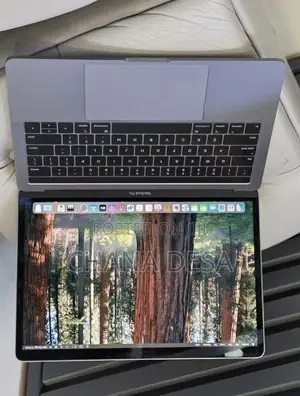 New Laptop Apple MacBook Pro 2019 16GB Intel Core i7 SSD 512GB