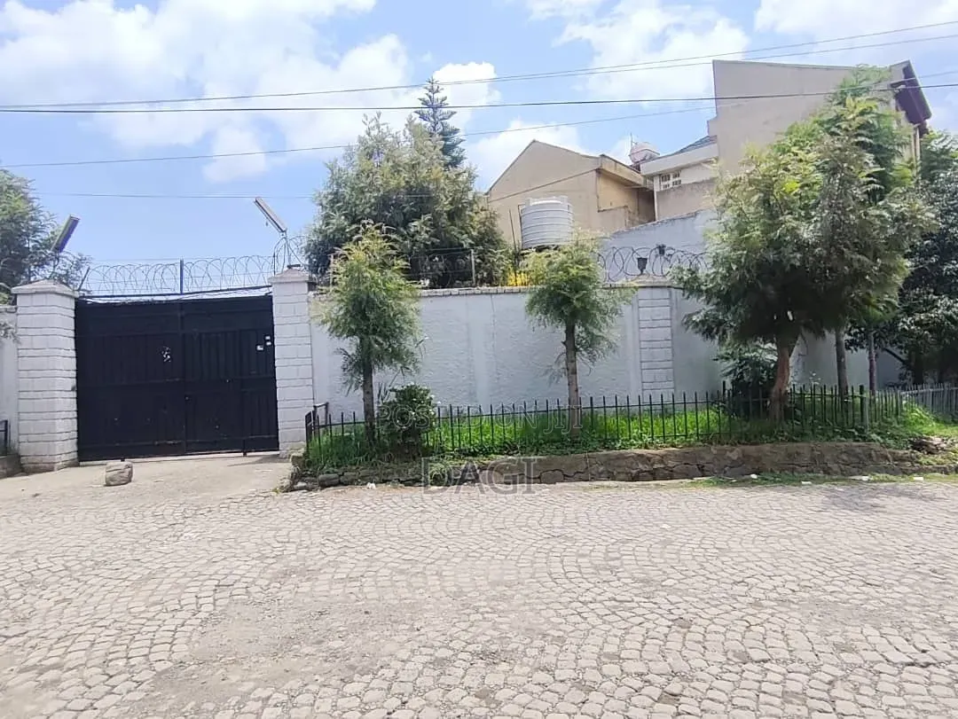 Land for Sell Gofa Camp Area