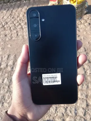 New Samsung Galaxy A17 128 GB Black