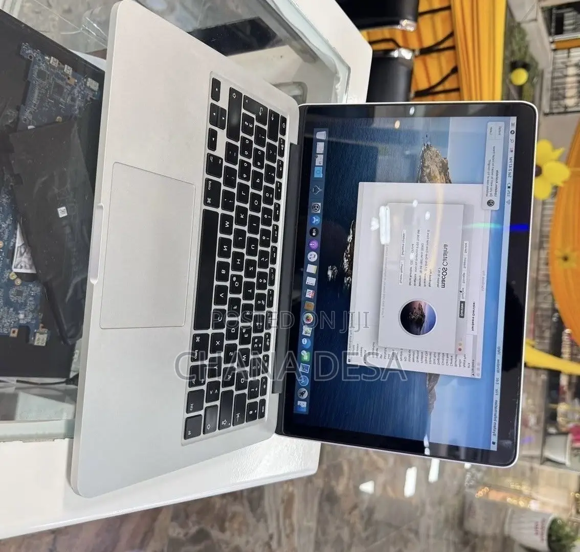 New Laptop Apple MacBook Air 2015 8GB Intel Core i5 SSD 256GB