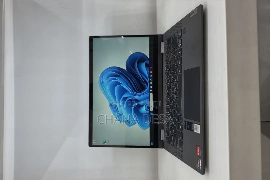 New Laptop Lenovo IdeaPad Flex 14 16GB AMD Ryzen 5 SSD 256GB