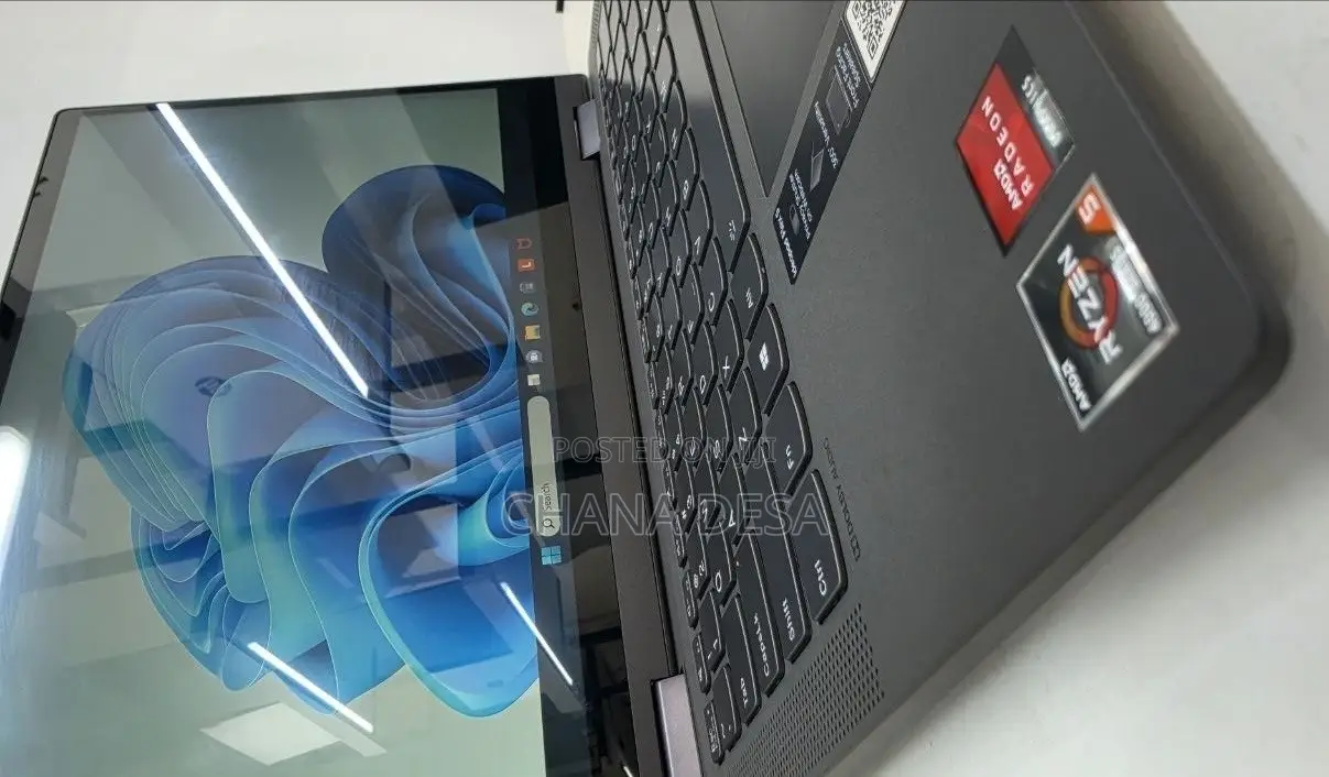 New Laptop Lenovo IdeaPad Flex 14 16GB AMD Ryzen 5 SSD 256GB