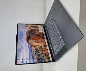 New Laptop Lenovo 32GB Intel Core Ultra 7 SSD 1T