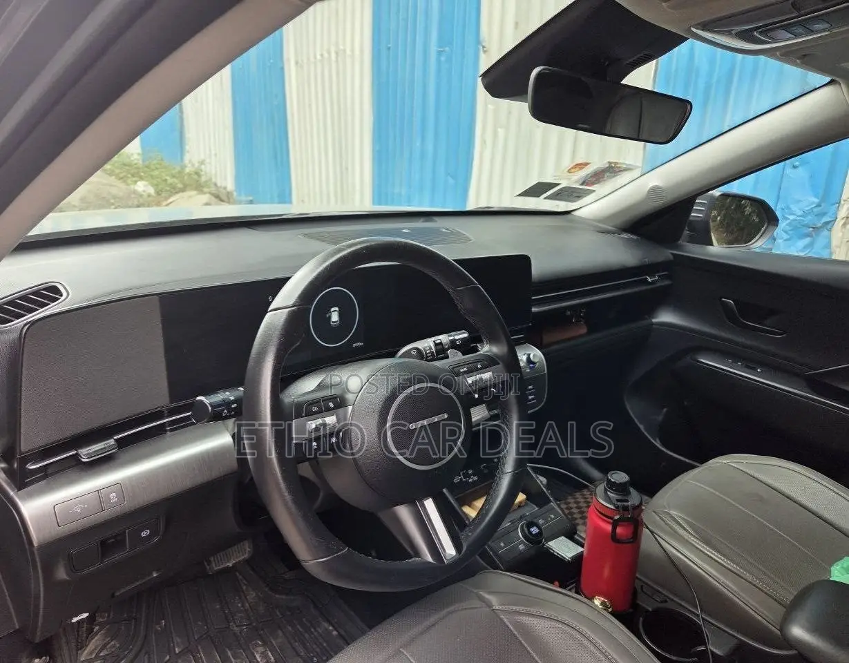 Hyundai Kona EV 2024 Black