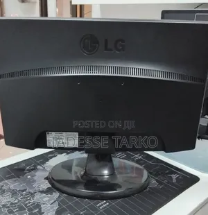 LG Moniter 21 Inch LG Moniter Good Condition
