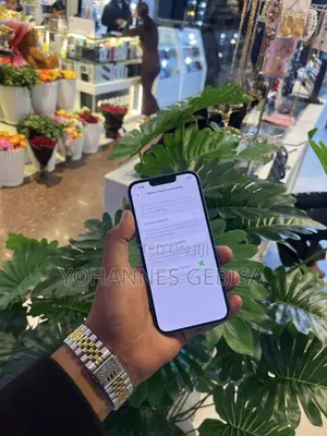 New Apple iPhone 13 128 GB Blue