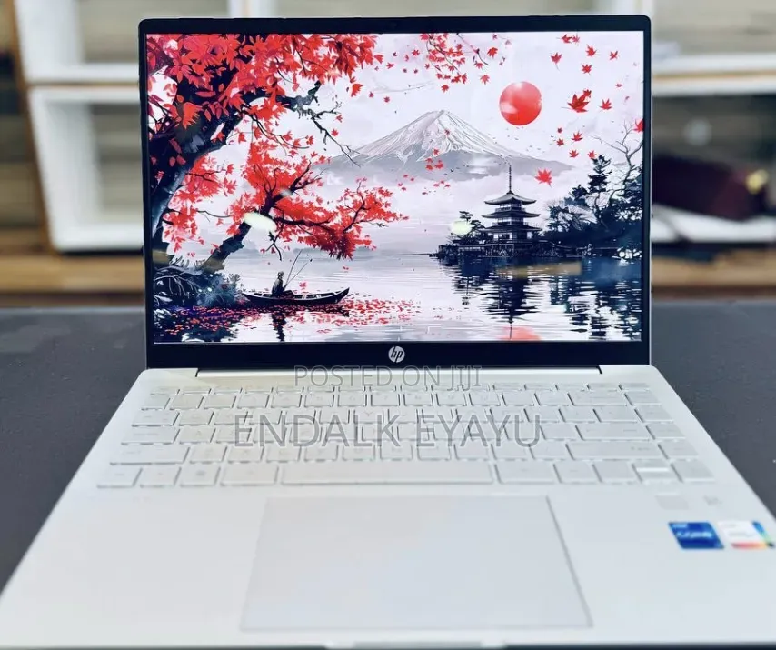 New Laptop HP Pavilion 14 16GB Intel Core i7 SSD 512GB