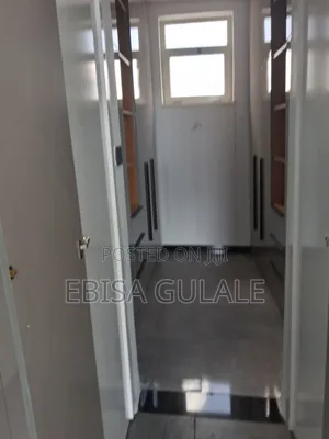 Furnished 5bdrm Farm House in Ccd Real State Wusxy, Oromia-Finfinne