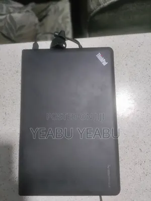 Laptop Lenovo ThinkPad Edge E540 4GB Intel Core i5 HDD 500GB