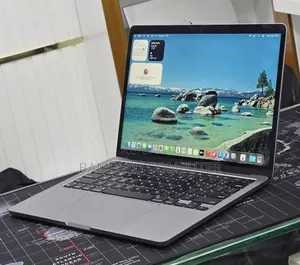 New Laptop Apple MacBook Pro 2022 M2 16GB Apple M2 SSD 256GB