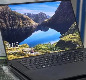 New Laptop Dell Precision 5570 16GB Intel Core i7 SSD 512GB