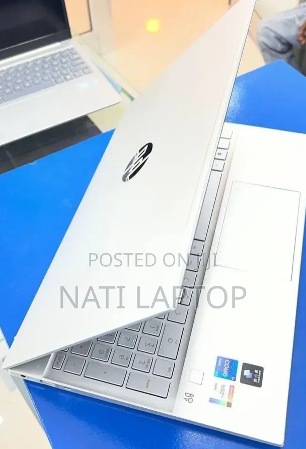 New Laptop HP Pavilion 15 16GB Intel Core i7 SSD 1T