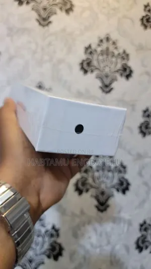 ሳምሰንግ Smart Watch 8