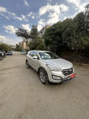 Hyundai Santa Fe 2014 Silver