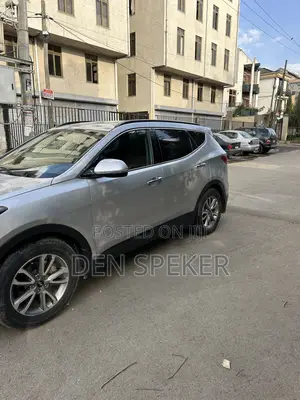 Hyundai Santa Fe 2014 Silver