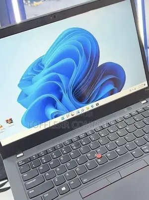 New Laptop Lenovo ThinkPad T14 16GB Intel Core i7 SSD 512GB