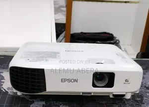 Brand New EPSON Projector With Bag ,